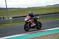 cadwell-no-limits-trackday;cadwell-park;cadwell-park-photographs;cadwell-trackday-photographs;enduro-digital-images;event-digital-images;eventdigitalimages;navarra;no-limits-trackdays;peter-wileman-photography;racing-digital-images;trackday-digital-images;trackday-photos